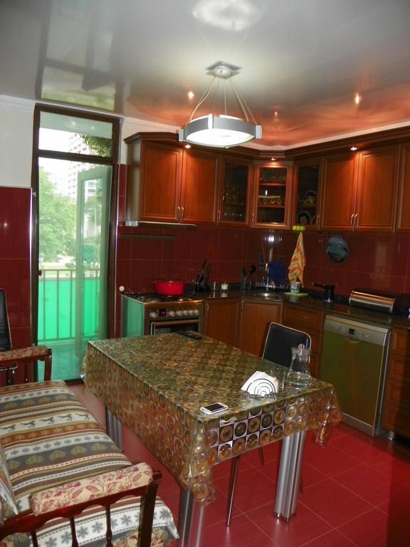 Apartment Rusudan Μπατούμι Δωμάτιο φωτογραφία