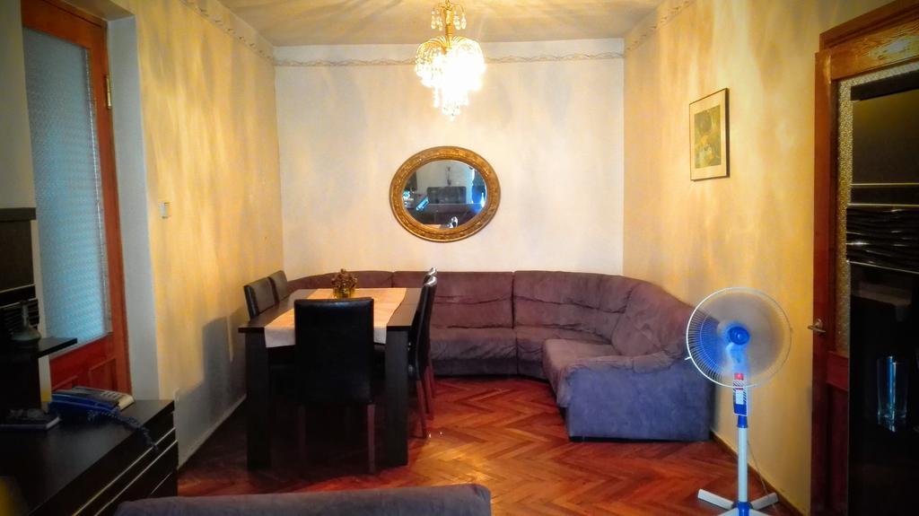 Apartment Rusudan Μπατούμι Εξωτερικό φωτογραφία